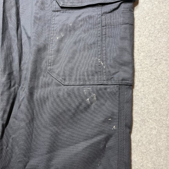 Duluth Trading Pants Mens 40x33 Gray Cargo Flex Fire Hose Canvas (Tag 42x34) - Picture 2 of 12